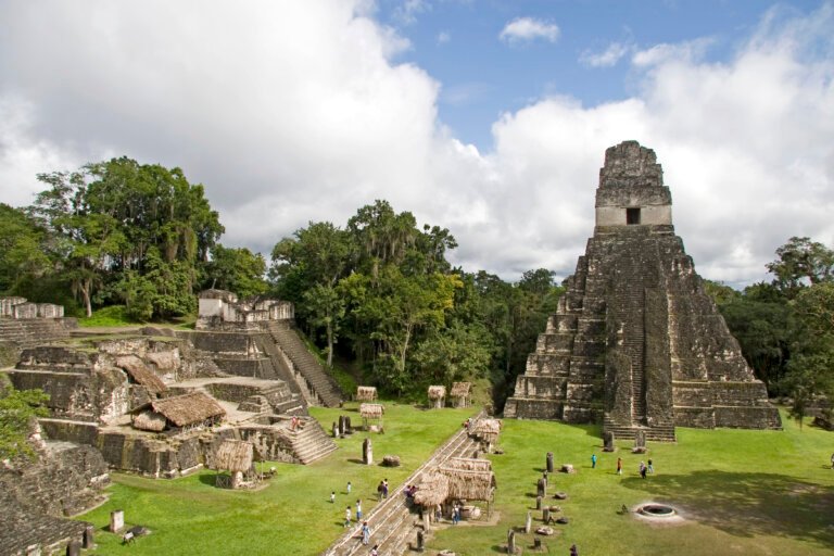 Tikal Mayan ruins representing Central American cannabis laws
