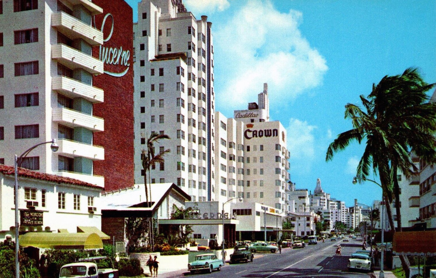 Curaleaf Miami South Beach dispensary on Collins Avenue