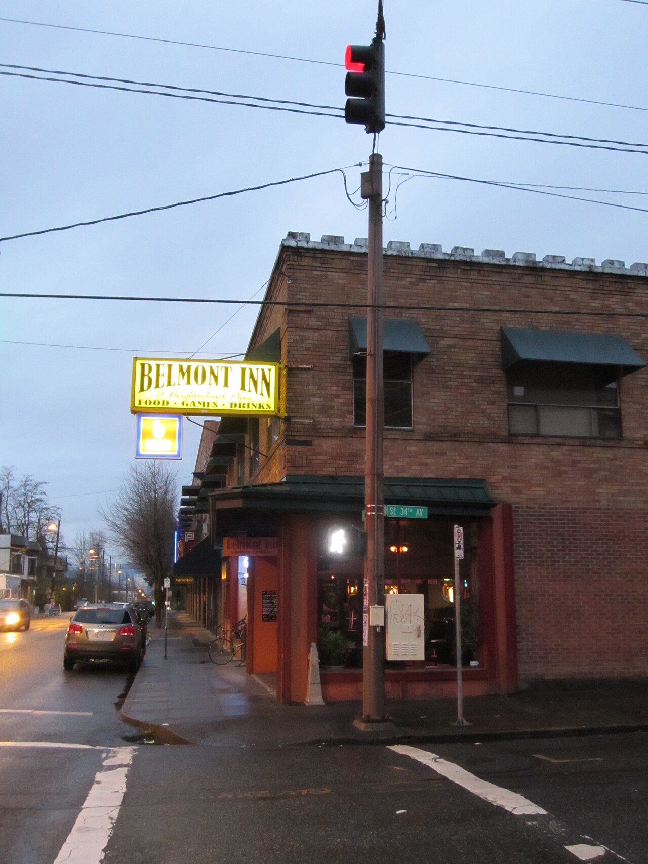 Belmont Street commercial district in Southeast Portland