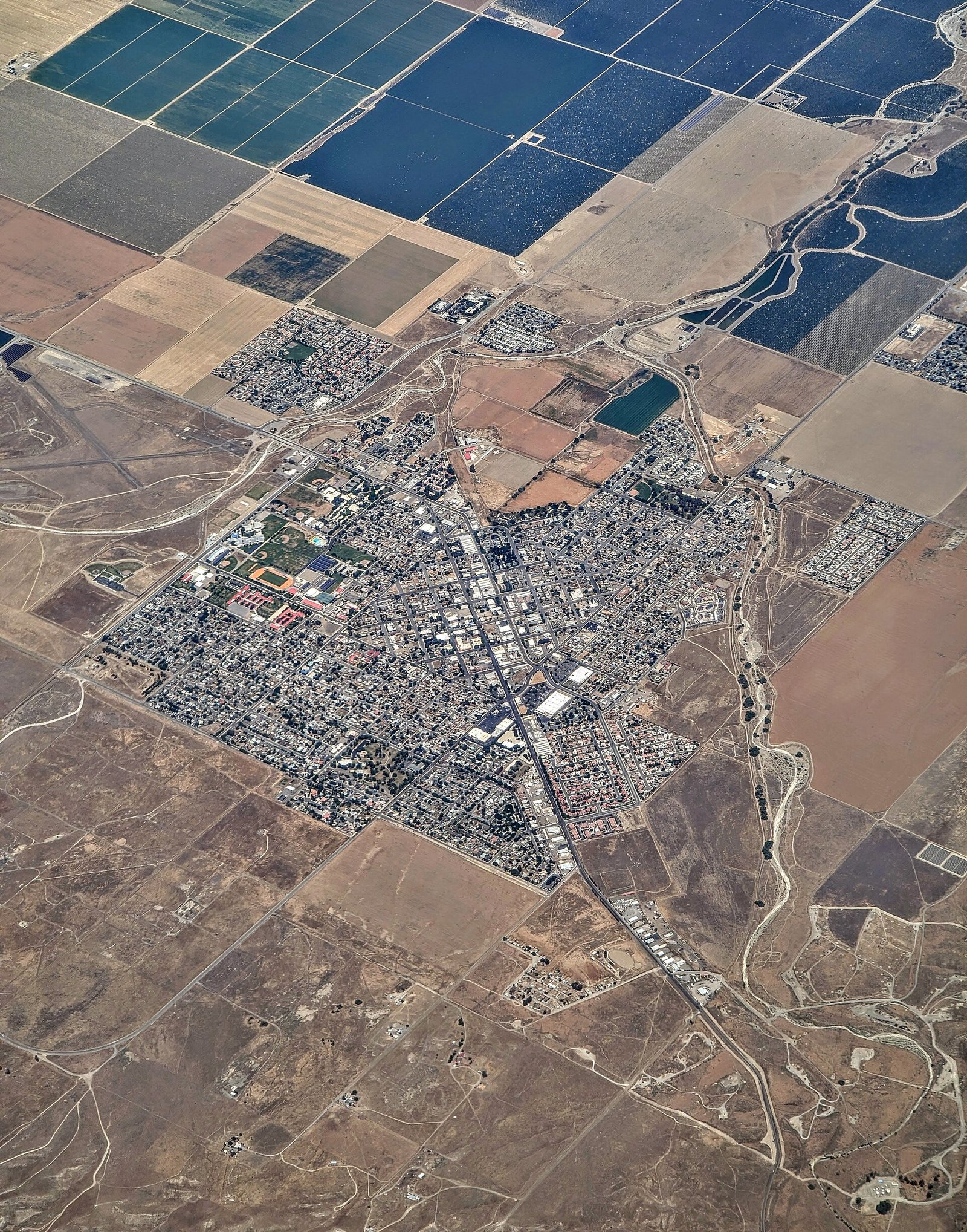 Aerial view of Coalinga, California, the Fresno County town where Mike Tyson opened the 420-acre Tyson Ranch cannabis cultivation property in 2018